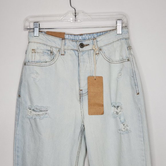 Vanilla Star Light Wash Boyfriend Super High Rise Distressed Jeans NWT W27/5 - Picture 2 of 13